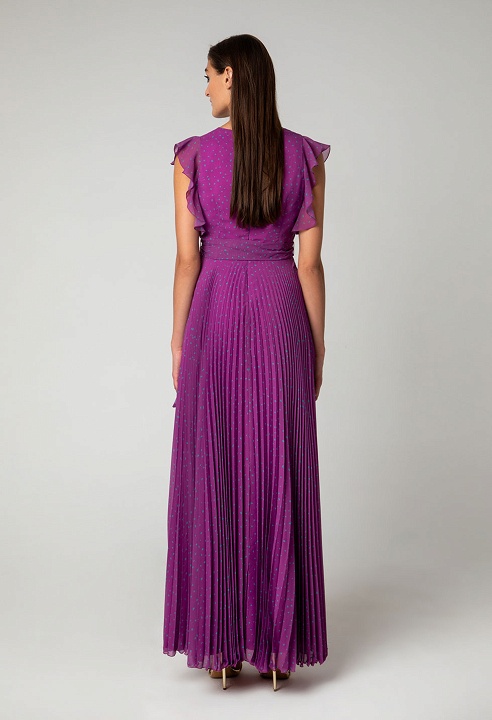 Pleated dress with ruffles