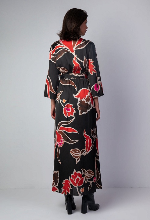 Dress with floral pattern