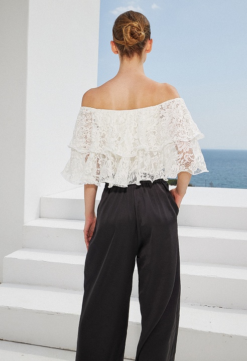 Lace top with ruffles