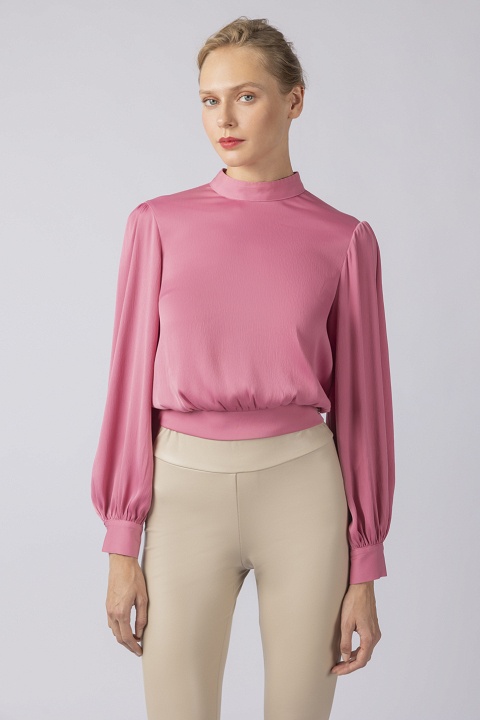 Crop top with high collar