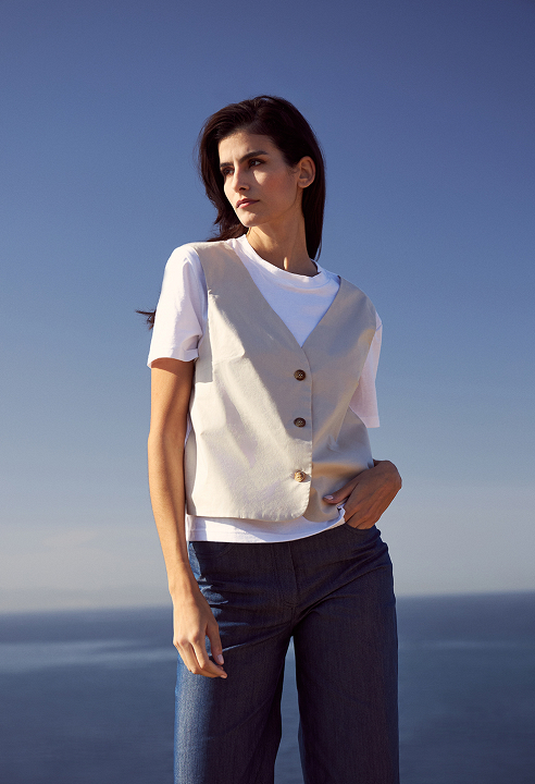 Blouse with integrated vest
