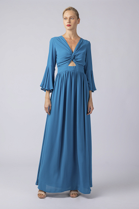 Maxi dress with a knot