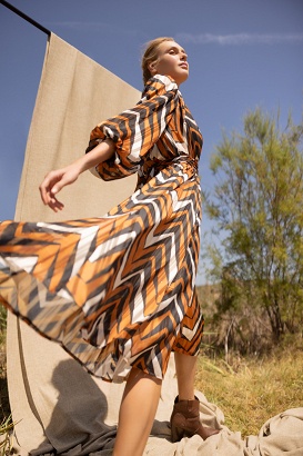 Midi dress with geometric patterns