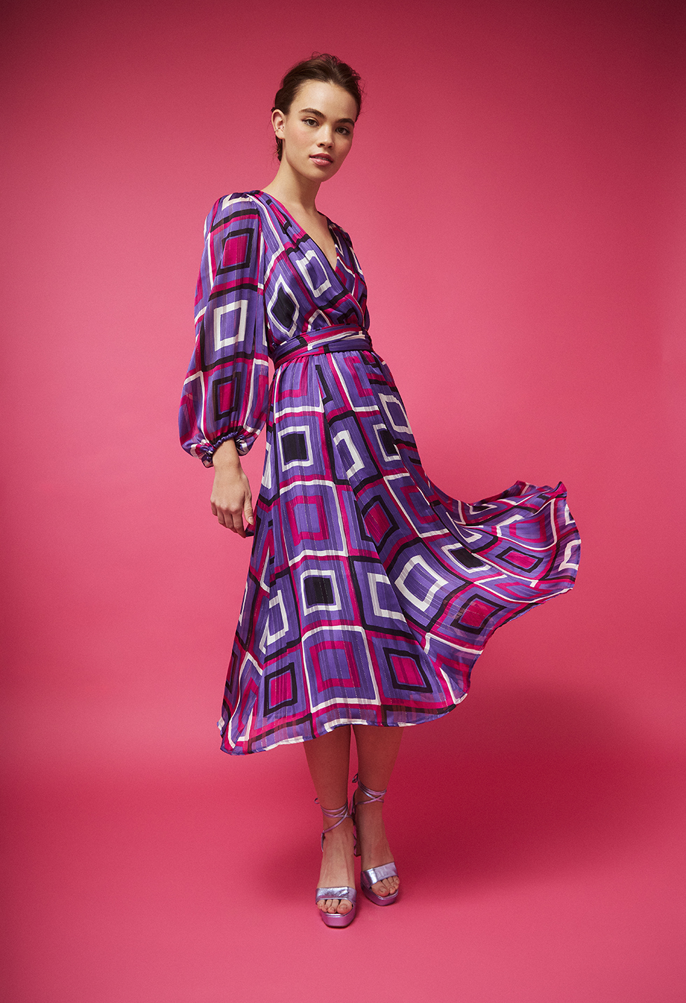 Wrap dress with geometric patterns