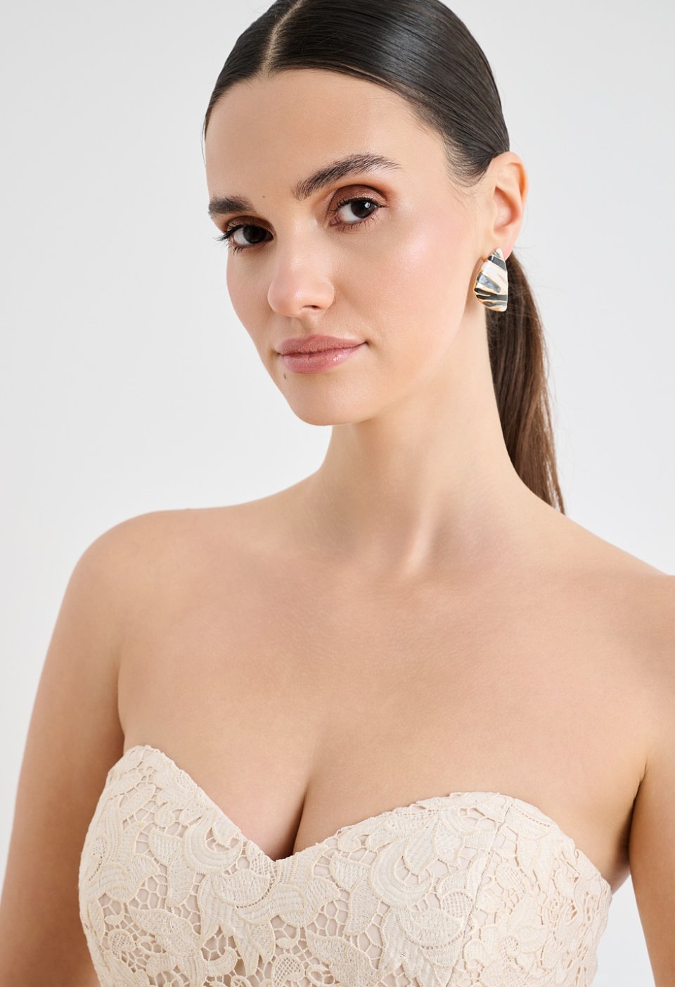 Midi lace dress with peplum