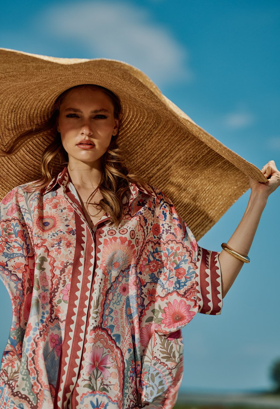 Εμπριμέ πουκαμίσα oversized με floral paisley print