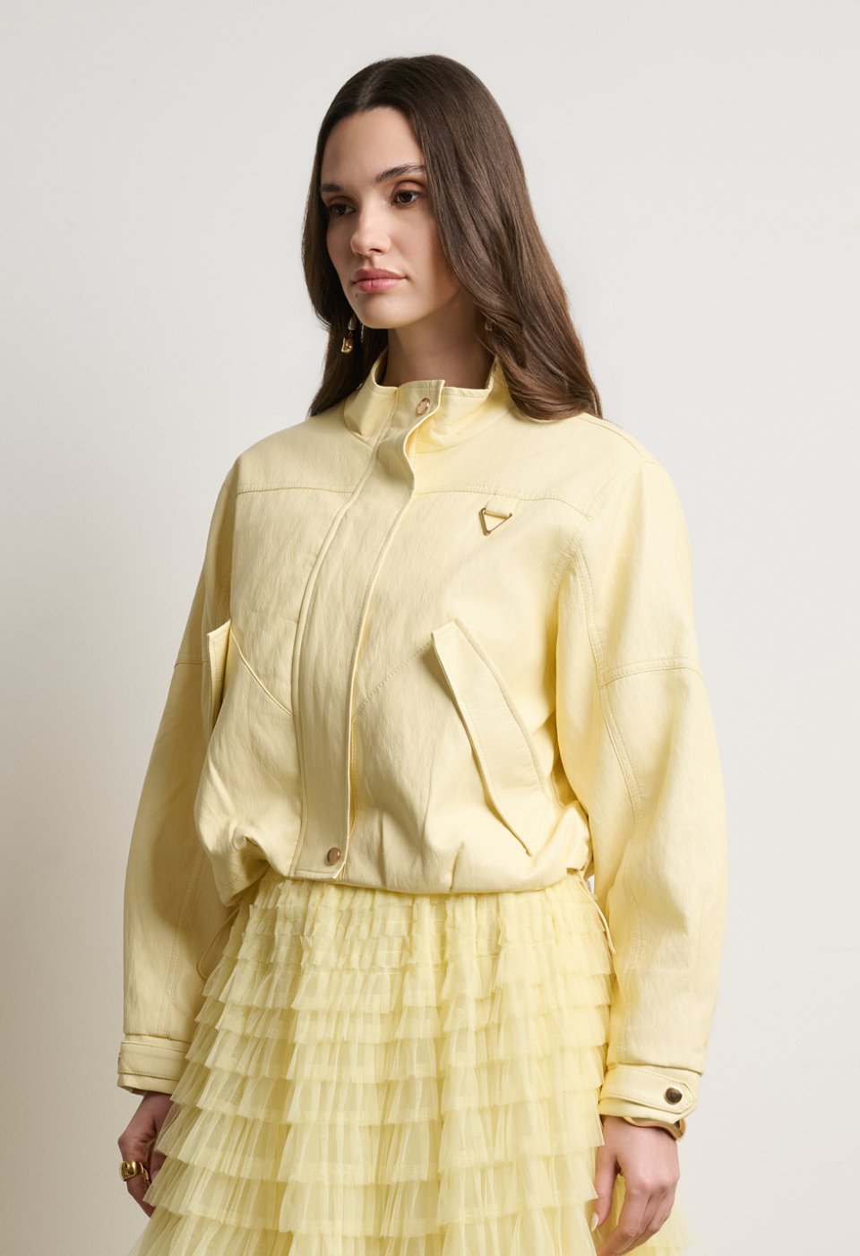 Cropped bomber jacket