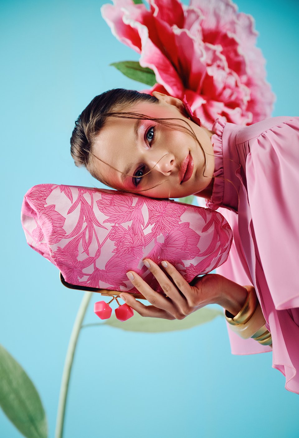 Floral fabric handbag