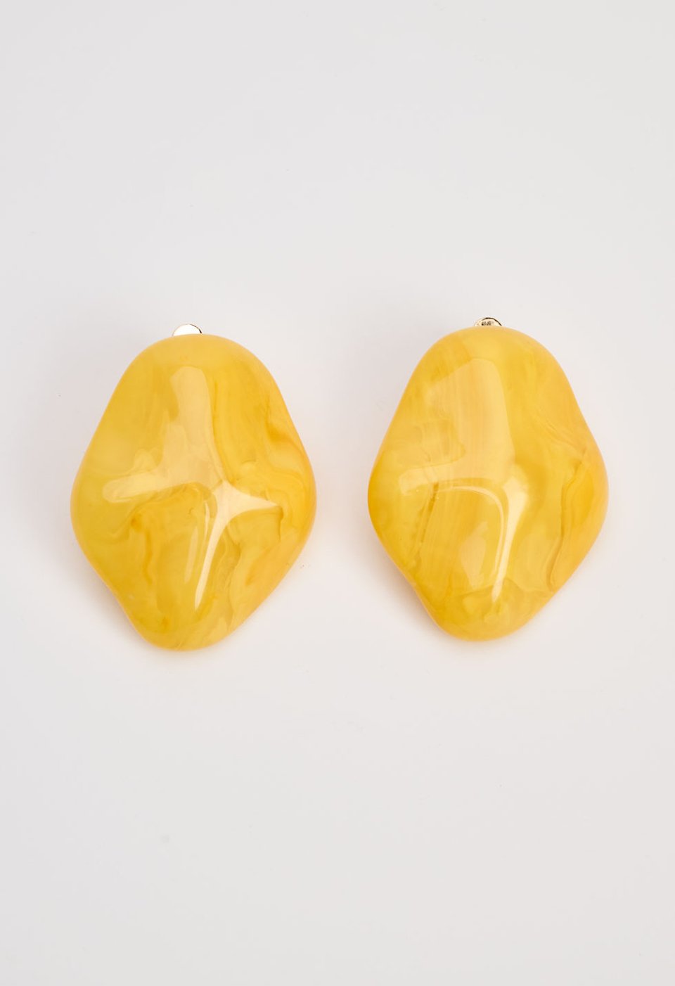 Clip-on σκουλαρίκια με marble εφέ