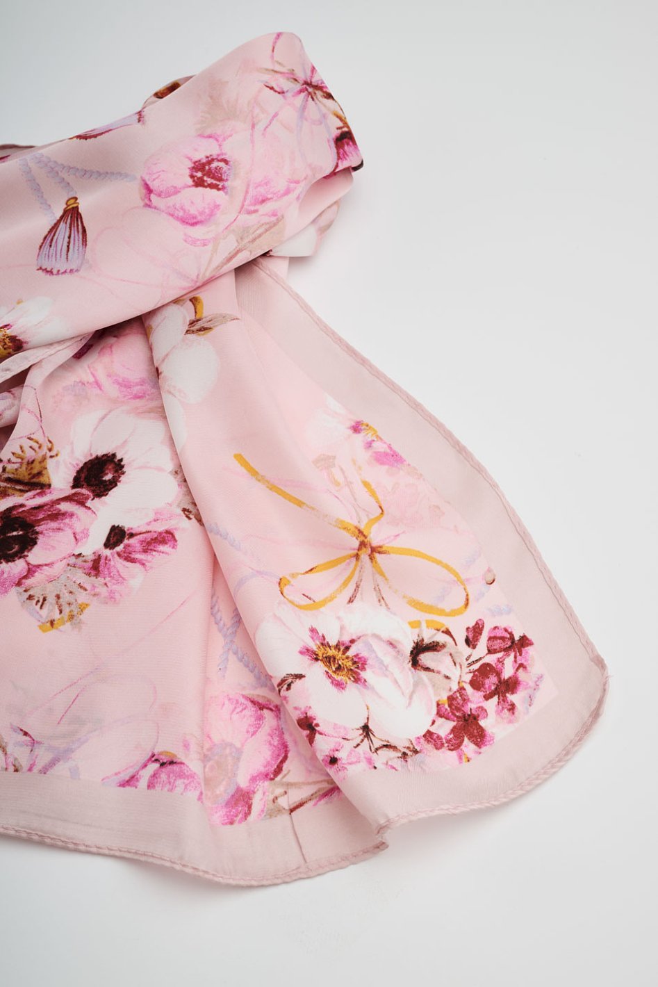 Floral print scarf