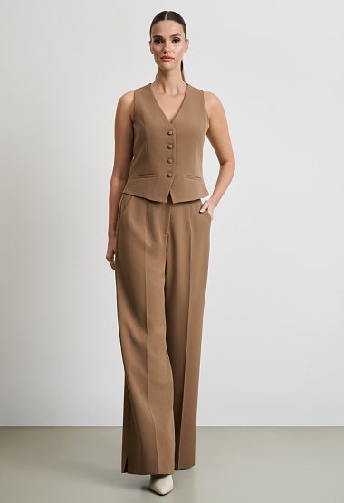 Pleated fabric trousers