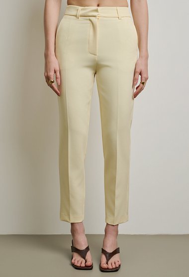 Straight-leg trousers