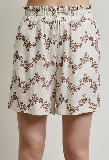 Σορτς με λάστιχο στη μέση και floral print