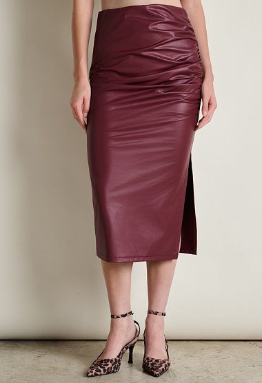 Skirt with leather effect and ruching