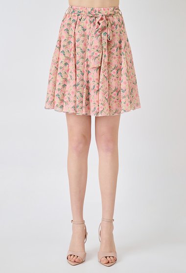 Floral mini skirt with a waist belt