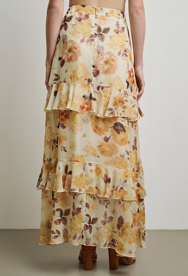 Floral maxi skirt with ruffles