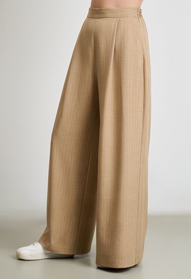 Beige top and trousers set