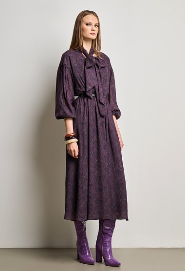 Long printed dress with belt
