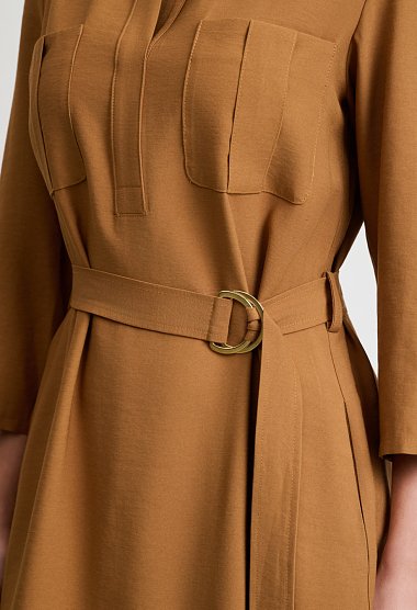 Midi dress with belt and mao collar