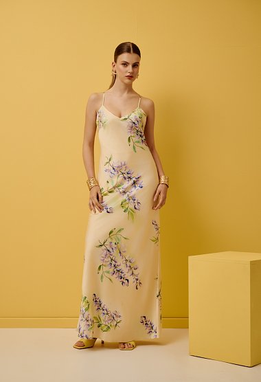 Floral maxi dress with an open back