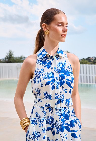 Maxi shirt dress with a floral pattern