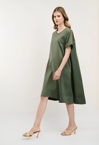 Oversized midi φόρεμα με τσέπες χακί