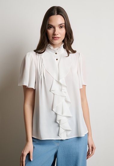 Blouse with ruffle detail and short sleeves