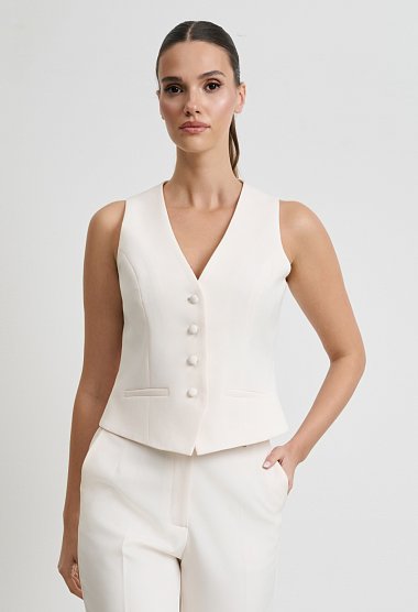 Classic-cut vest