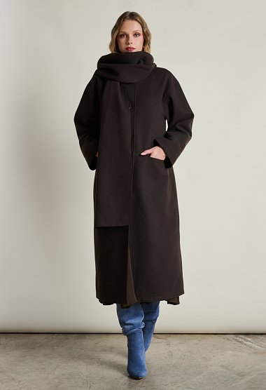 Long oversized coat with scarf