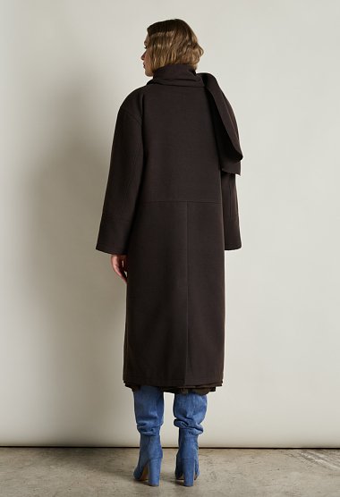 Long oversized coat with scarf
