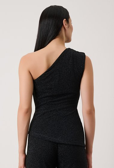 One-shoulder top with belt