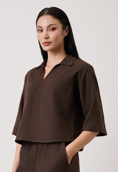 Oversized blouse with short sleeves