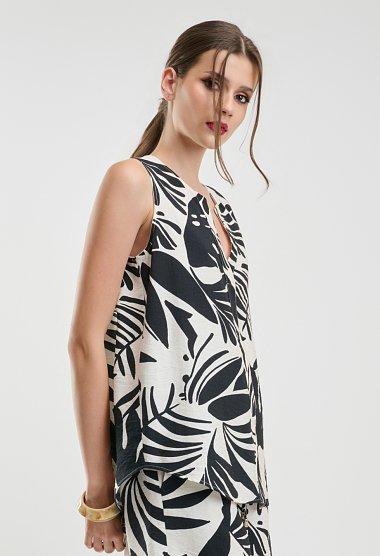 Αμάνικη Μπλούζα με Ασπρόμαυρο Tropical Print