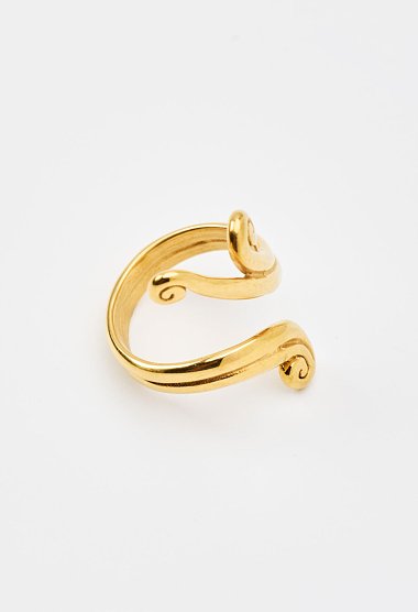 Ring with a spiral design