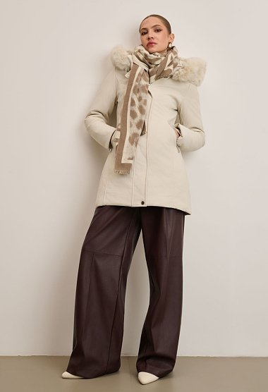 Parka jacket with hood