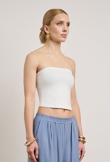 Fitted strapless top