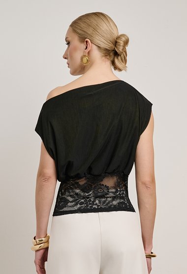 Asymmetric top with lace trim