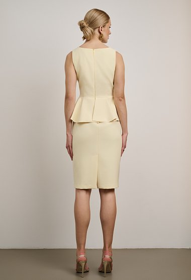 Midi φόρεμα με peplum και ζώνη στη μέση