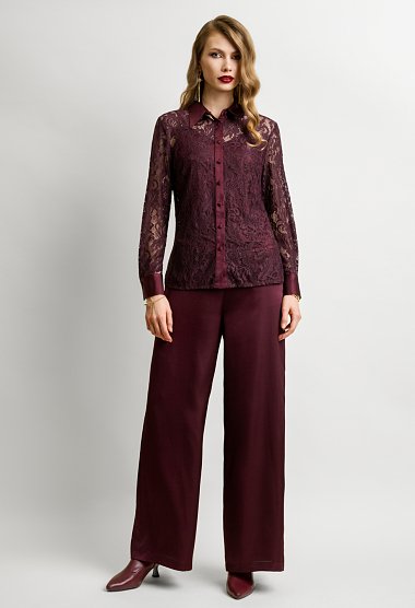 Lace shirt with a collar