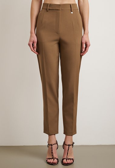 Straight-leg trousers
