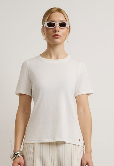 Short-sleeve T-shirt with round neckline