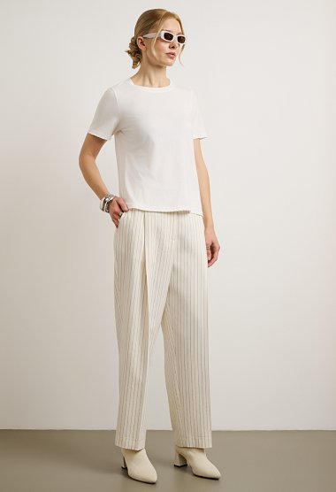 Short-sleeve T-shirt with round neckline