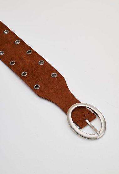 Suede belt with appliqué studs
