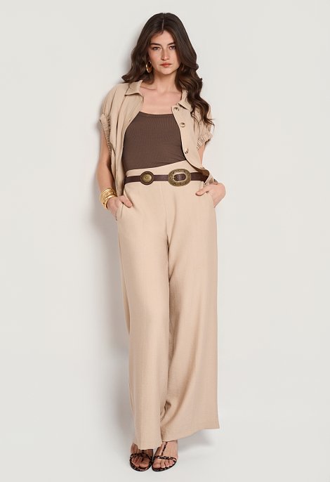 Wide-leg trousers with an elastic waistband