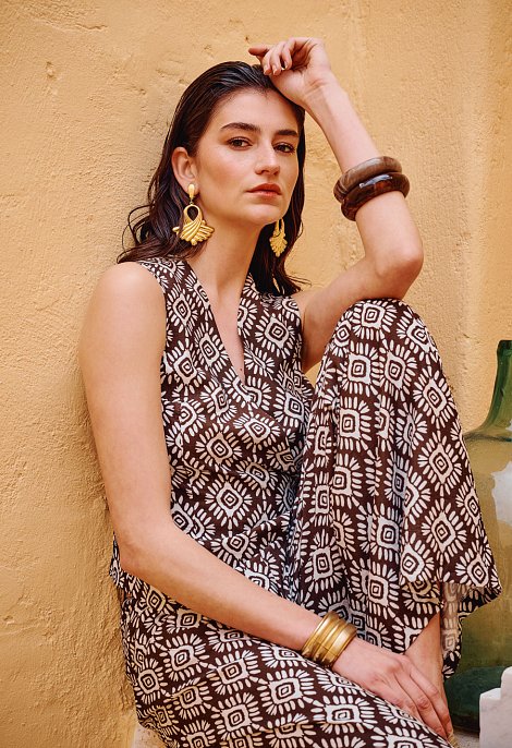 Printed wrap top and trousers set