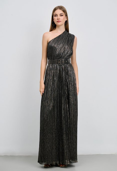 Long one-shoulder dress