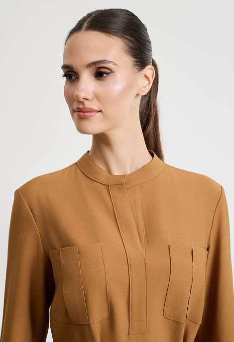 Midi dress with belt and mao collar