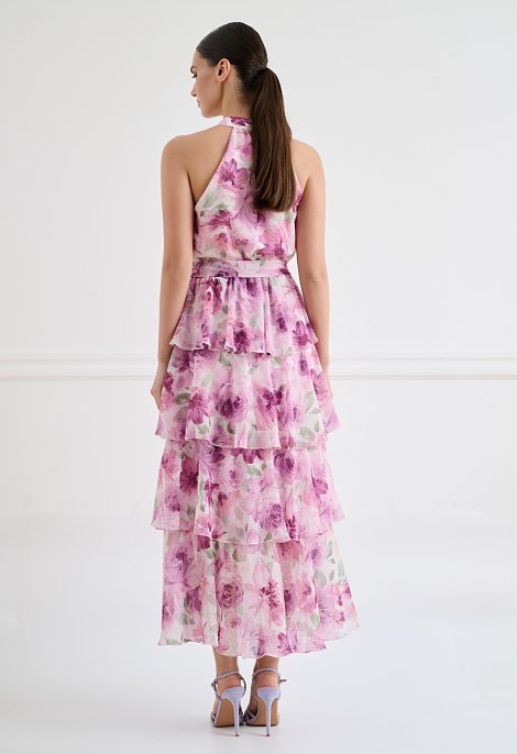 Romantic maxi dress with ruffles