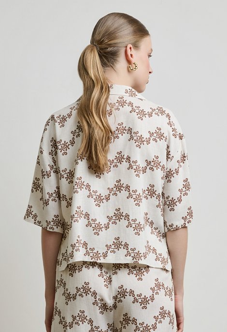 Short-sleeve printed shirt