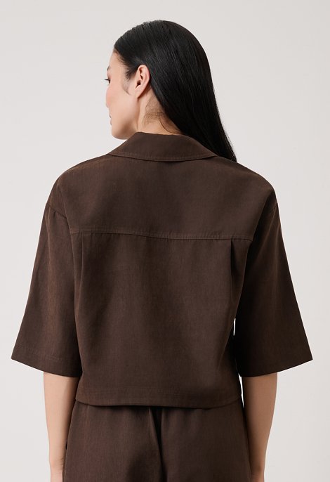 Oversized blouse with short sleeves